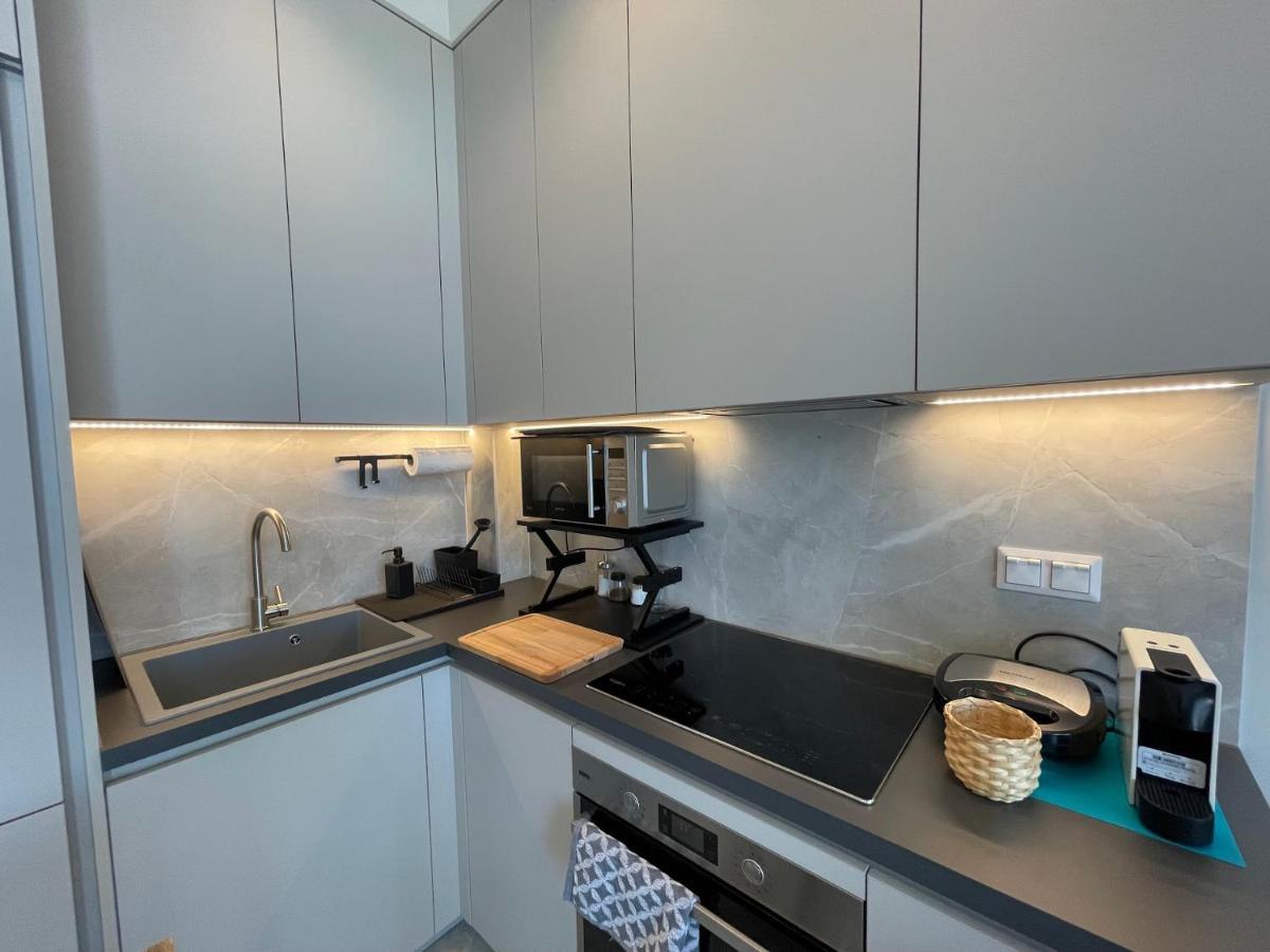 Callisto Luxury Suite نيكيتي المظهر الخارجي الصورة