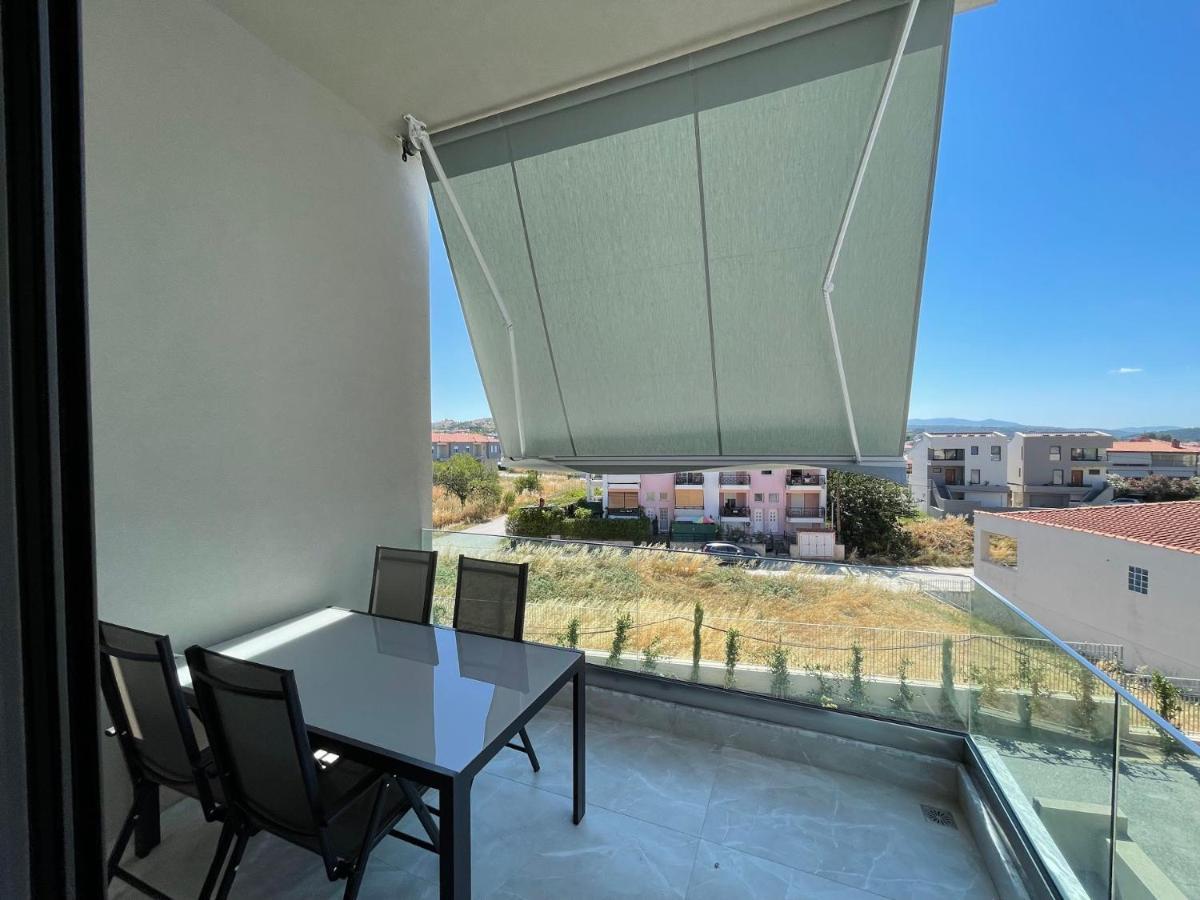 Callisto Luxury Suite نيكيتي المظهر الخارجي الصورة